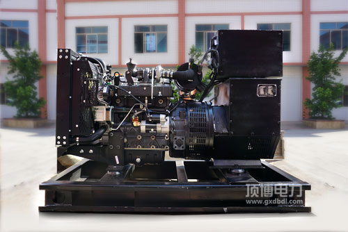 500KW沃爾沃柴油發(fā)電機(jī)組多少錢？選什么型號(hào)